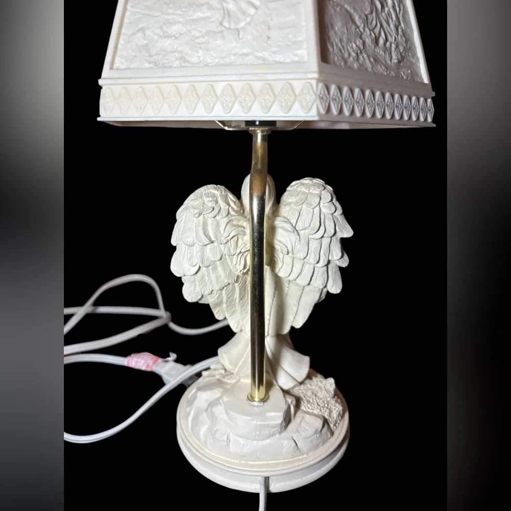 Vintage Angel Table Lamp Cream White Relief Shade Cherub Base Cottage Decor